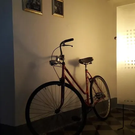 Oda ve Kahvaltı Langhe Di Liguria